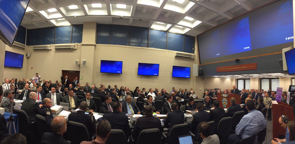 NYPD BRATTON addressing his final NYPD CompStat