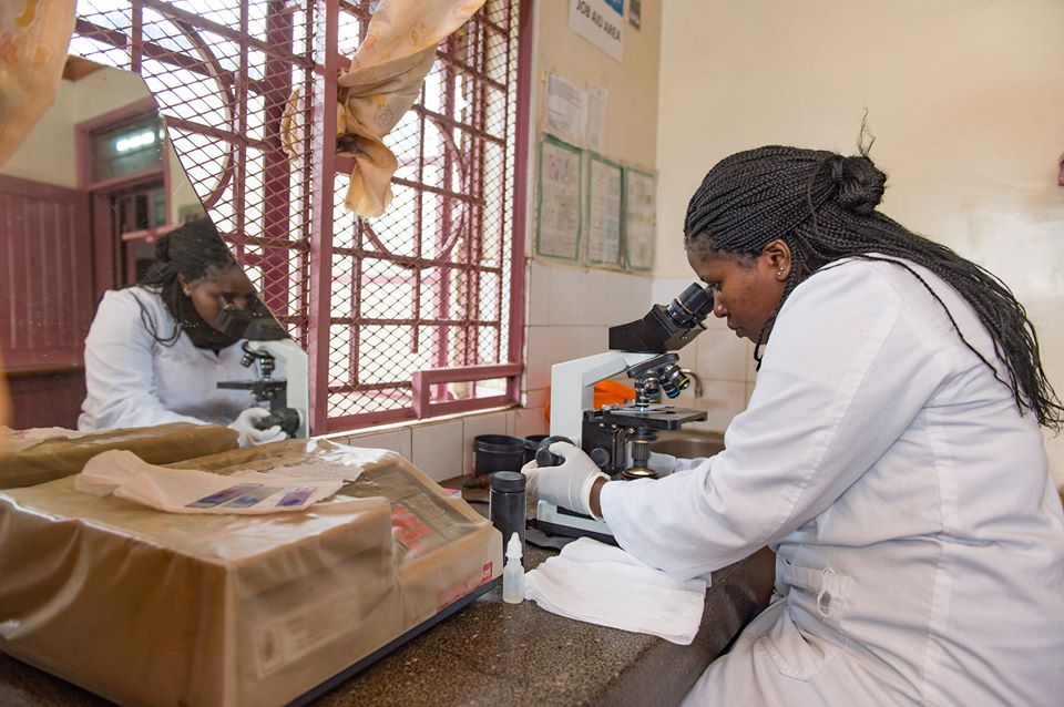 BLACK FEMALE SCIENTIST FACE