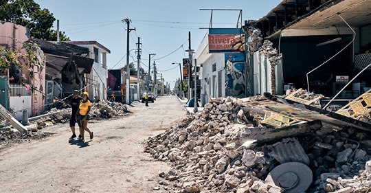 PUERTO RICO EARTHQUAKE FACE