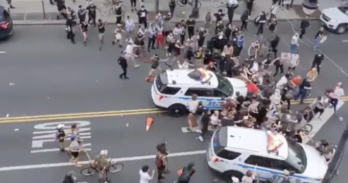 Screenshot_2020-05-31 nypd drives car thru protesters youtube - Google Search