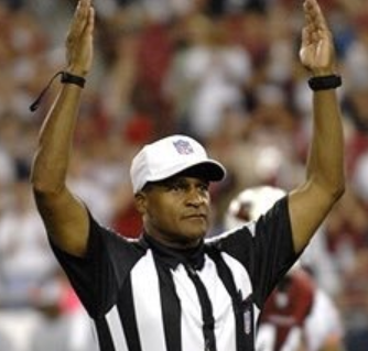 The seven-man unit will be headed by referee Jerome Boger, a former Morehouse College quarterback who refereed Super Bowl XLVII
