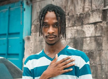 Reggae singer Rik Jam (Ronaldo Ricketts) recently released a visual for the song 'Beautiful,' his take on the great song by Mali