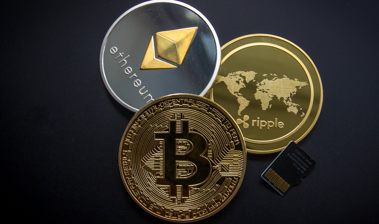 Bitcoin VS Ethereum: A Tale of Two Titans In The Cryptocurrency World