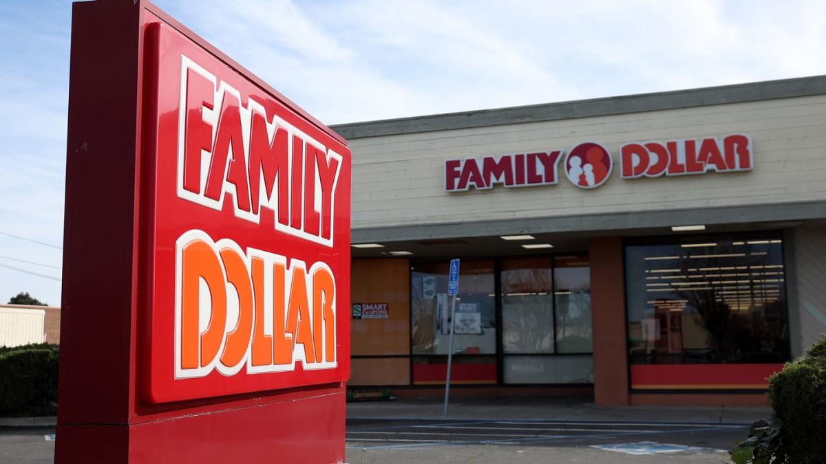 Family Dollar Closing