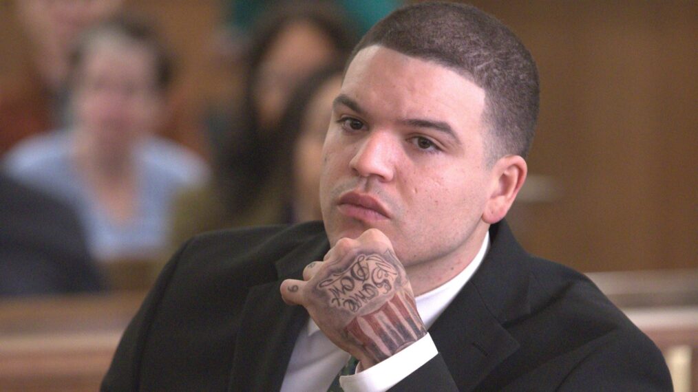 American Sports Story Episode 9 Aaron Hernandez – The Collapse of a Star