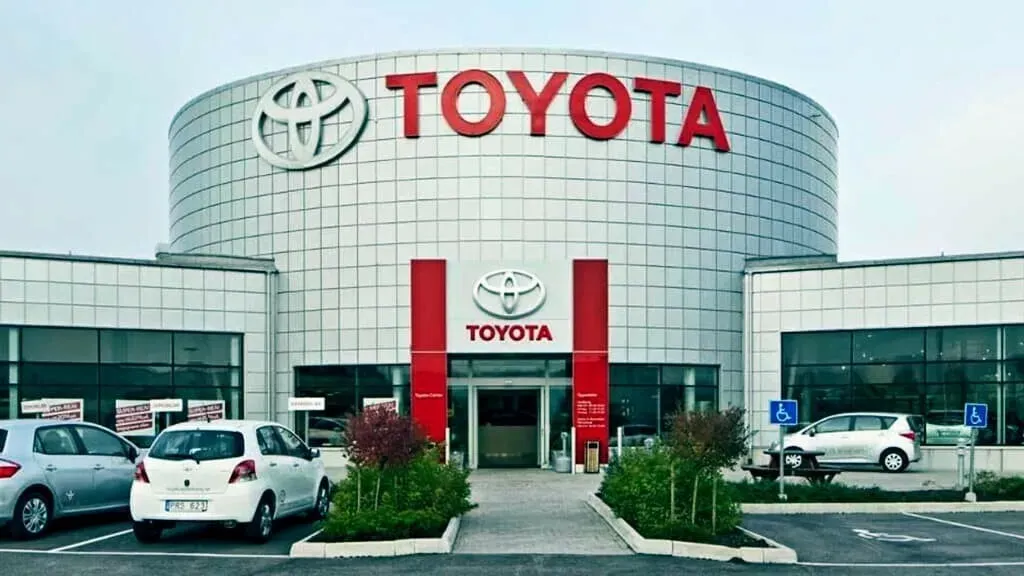 Toyota Motors Crop
