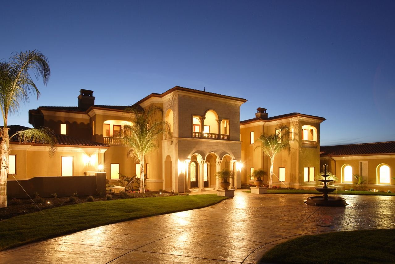 luxury home