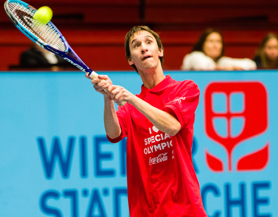 Coach Wanted For Westchester Tennis Program